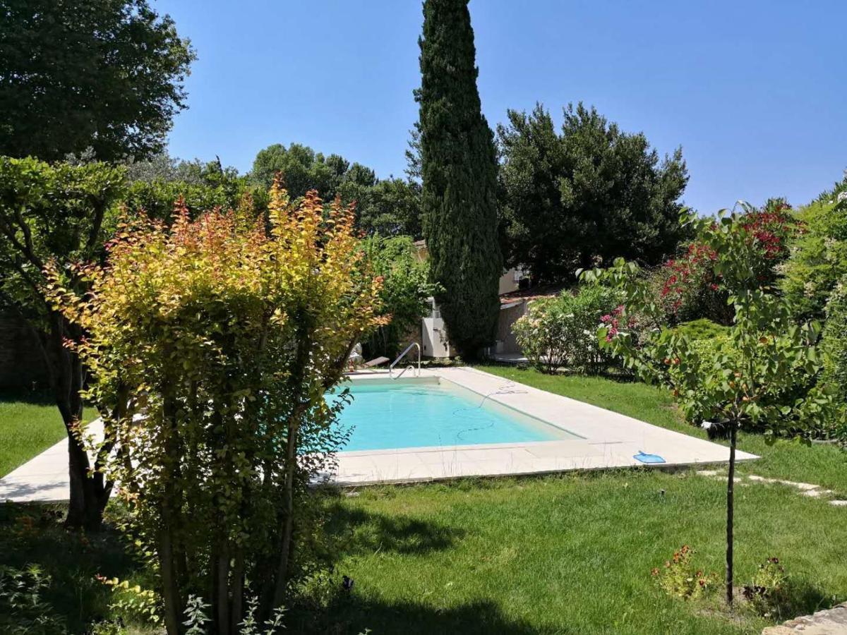 La Petite Maison De Lingling Mornas Bagian luar foto
